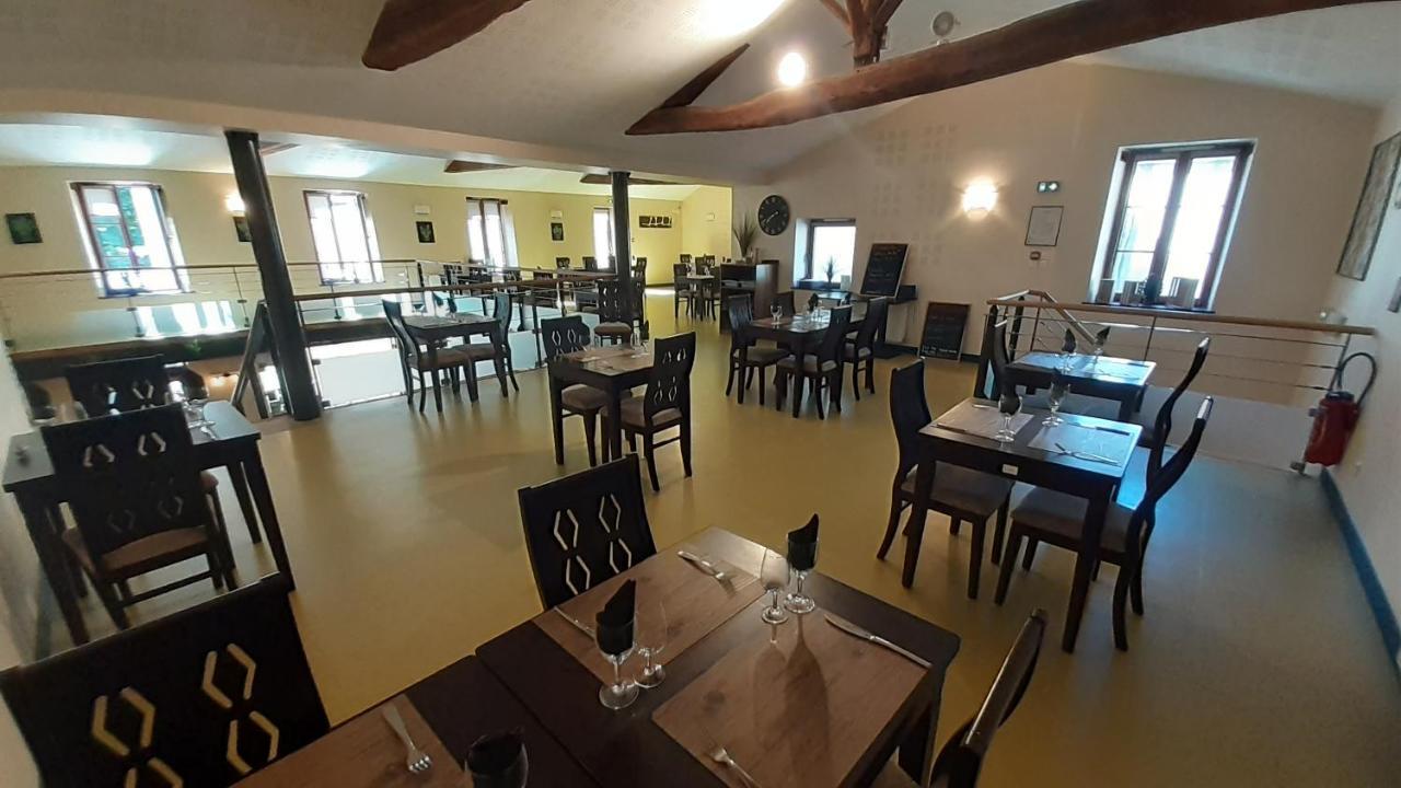 La Boule D'Or Hotel Пузож Екстериор снимка