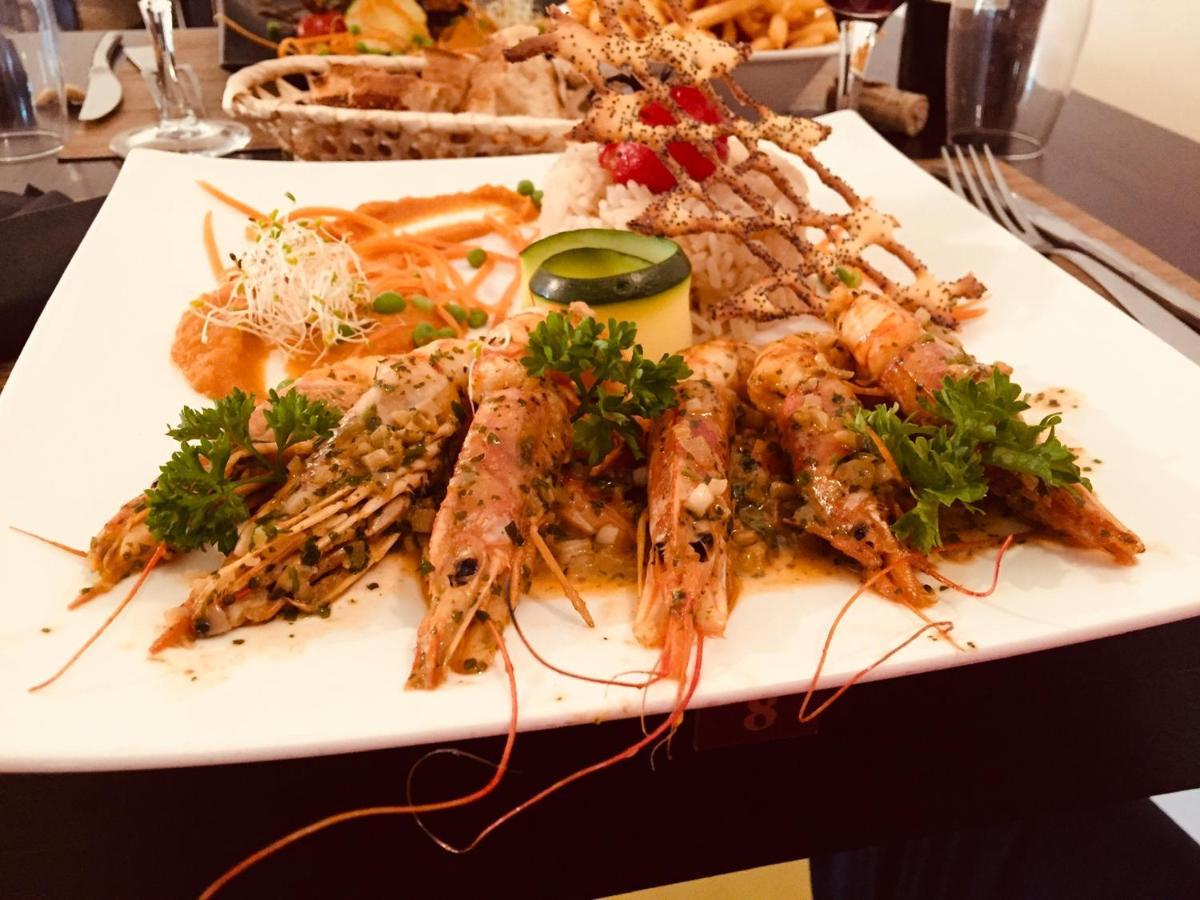 La Boule D'Or Hotel Пузож Екстериор снимка